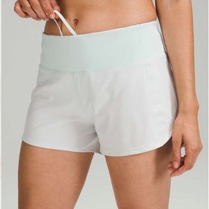 Lululemon Speed Up Mid-Rise Short 4"
